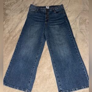 Time and Tru High Rise Wide Leg Blue Jeans